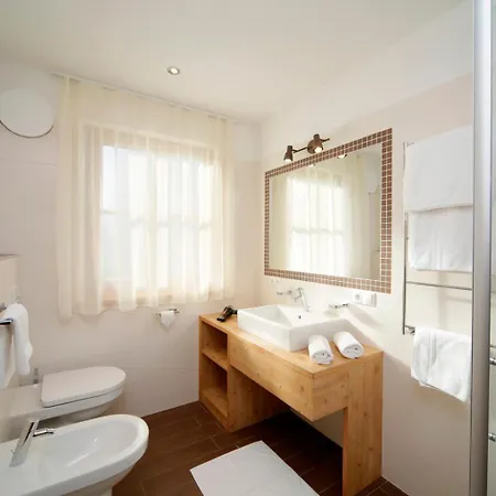 Apartment Schwarzplatterhof